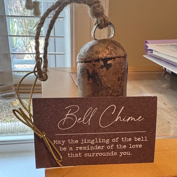 Rustic Bell Chime with Rope Handle - Picture 2 of 4